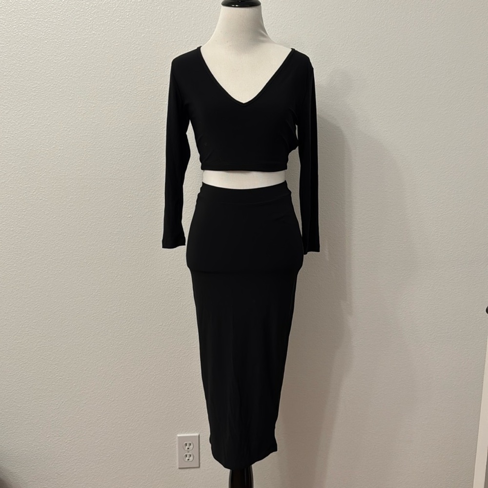 Symphony CS two piece stretchy black set